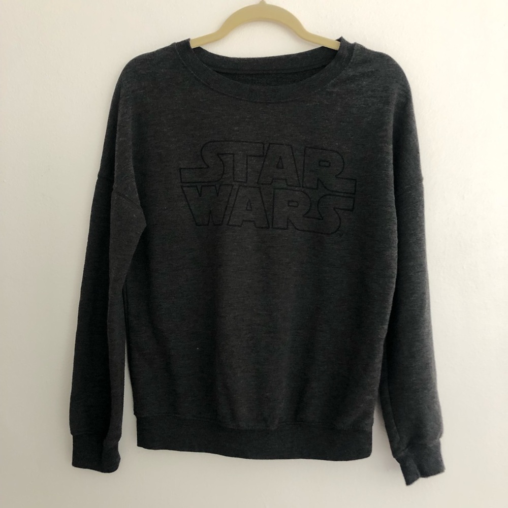 Star Wars crewneck. Excellent condition